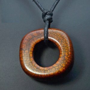 collar etnico de hueso de yak